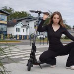 Models with Ebikes and Electric Scootes, TRW00228 1