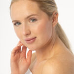 Studio Shoot with Lauren for a Medical Aesthetics & Laser Clinic, TRW03290